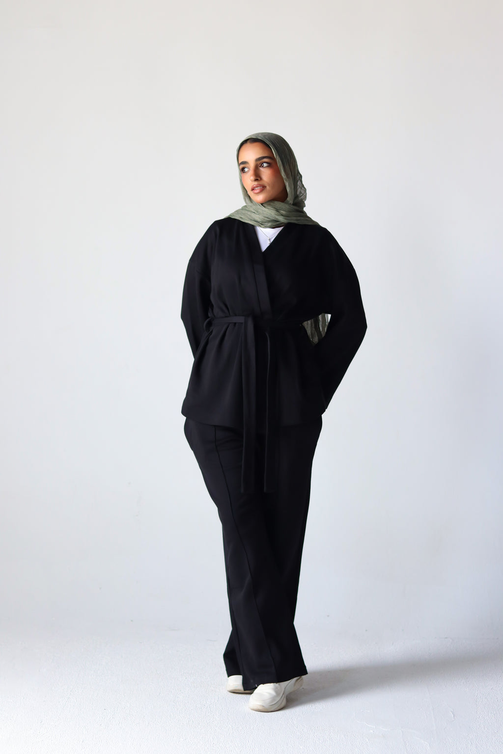 Spring Ultra Soft Cotton Wrap Set in Black