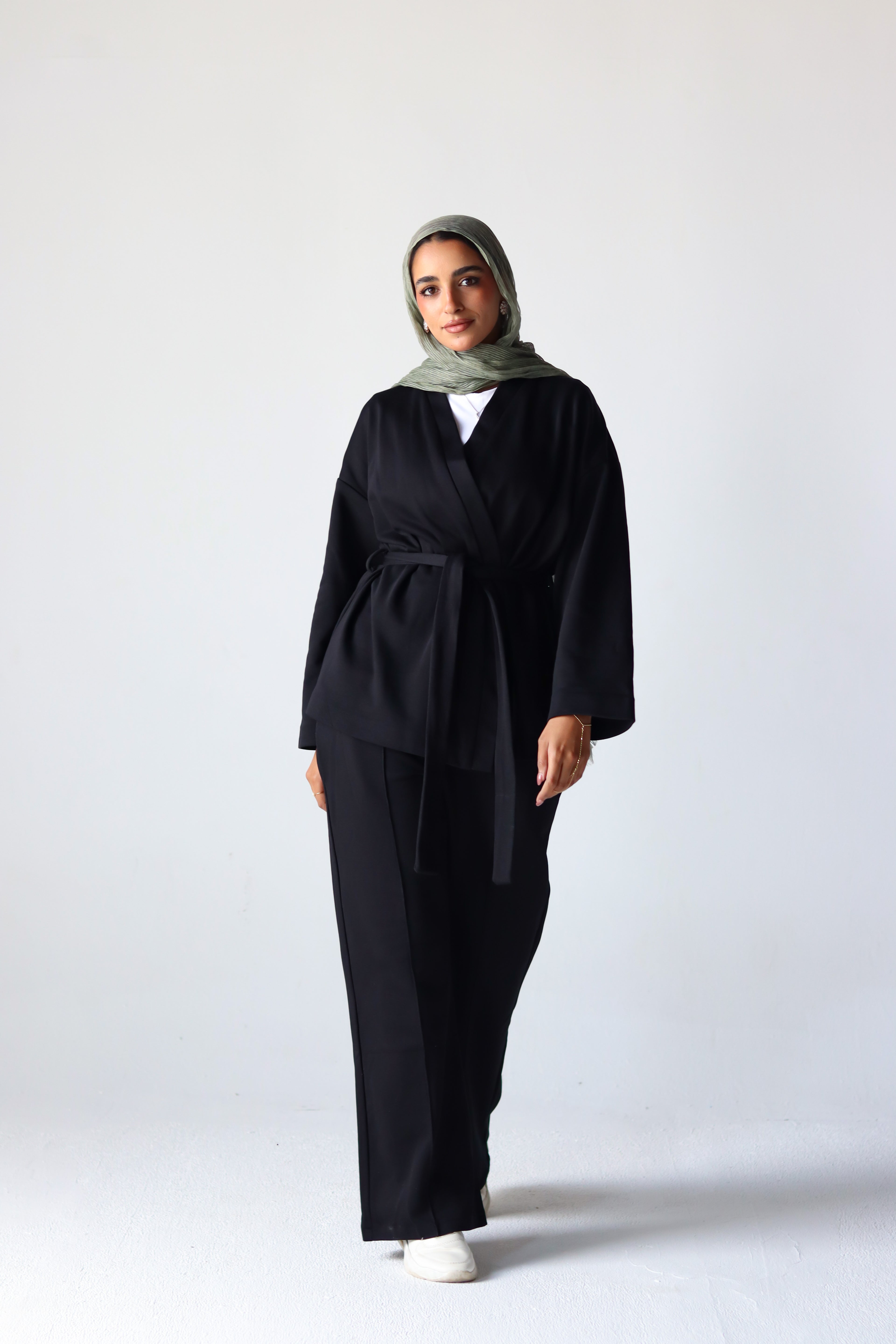 Spring Ultra Soft Cotton Wrap Set in Black