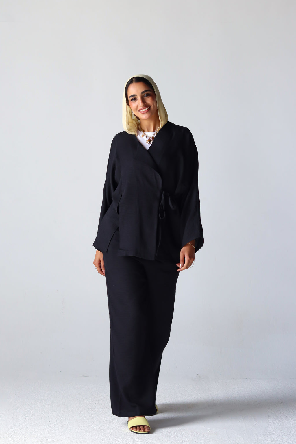 Wide Leg Linen Pants in Black