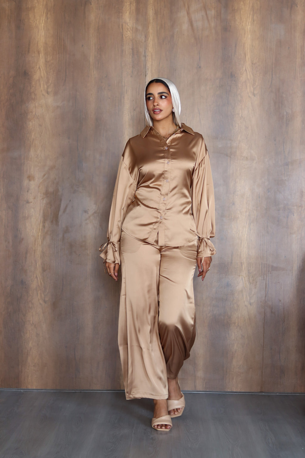 Flowy Satin Pants in Gold