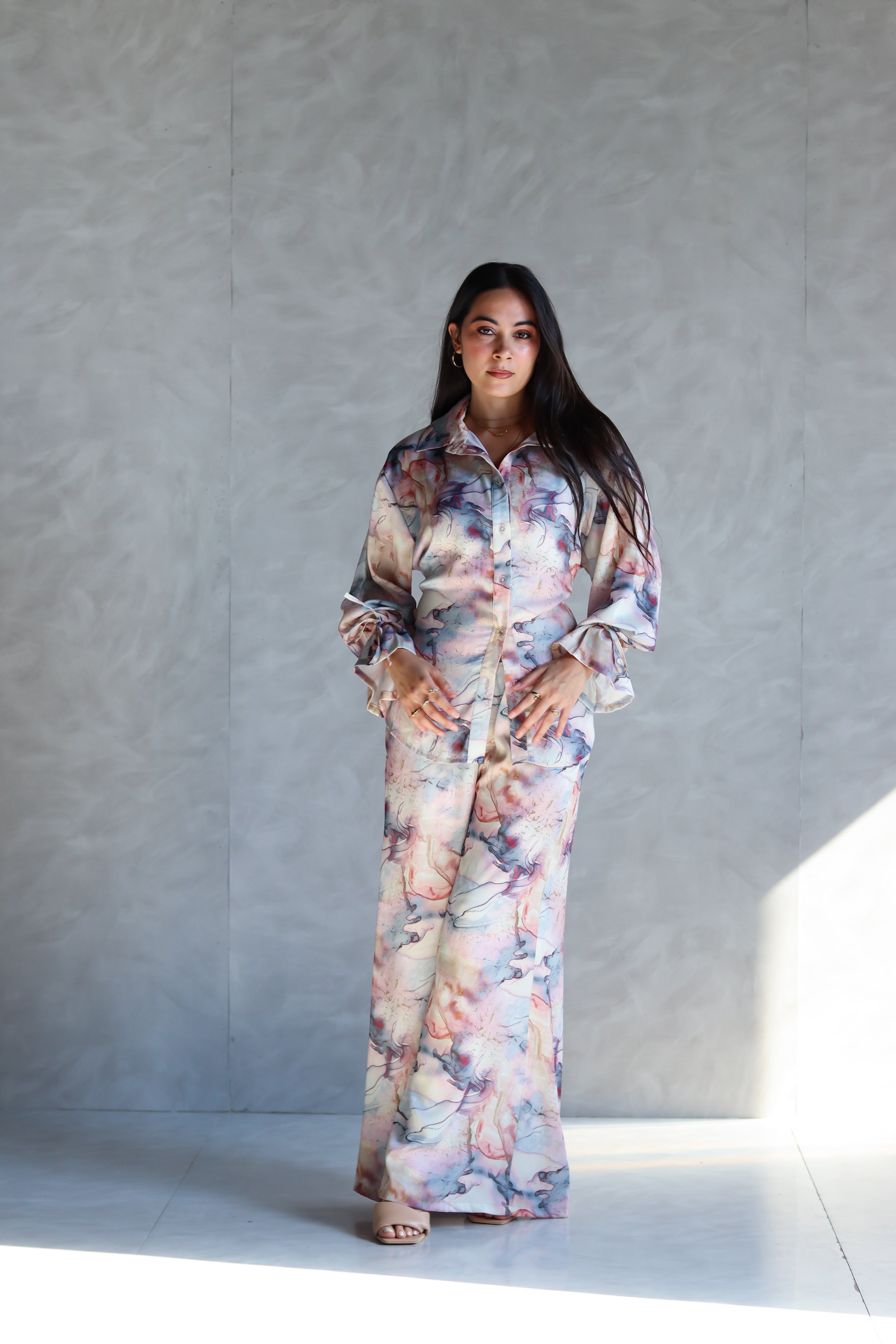 Printed Soft Lace-up Set in Marble