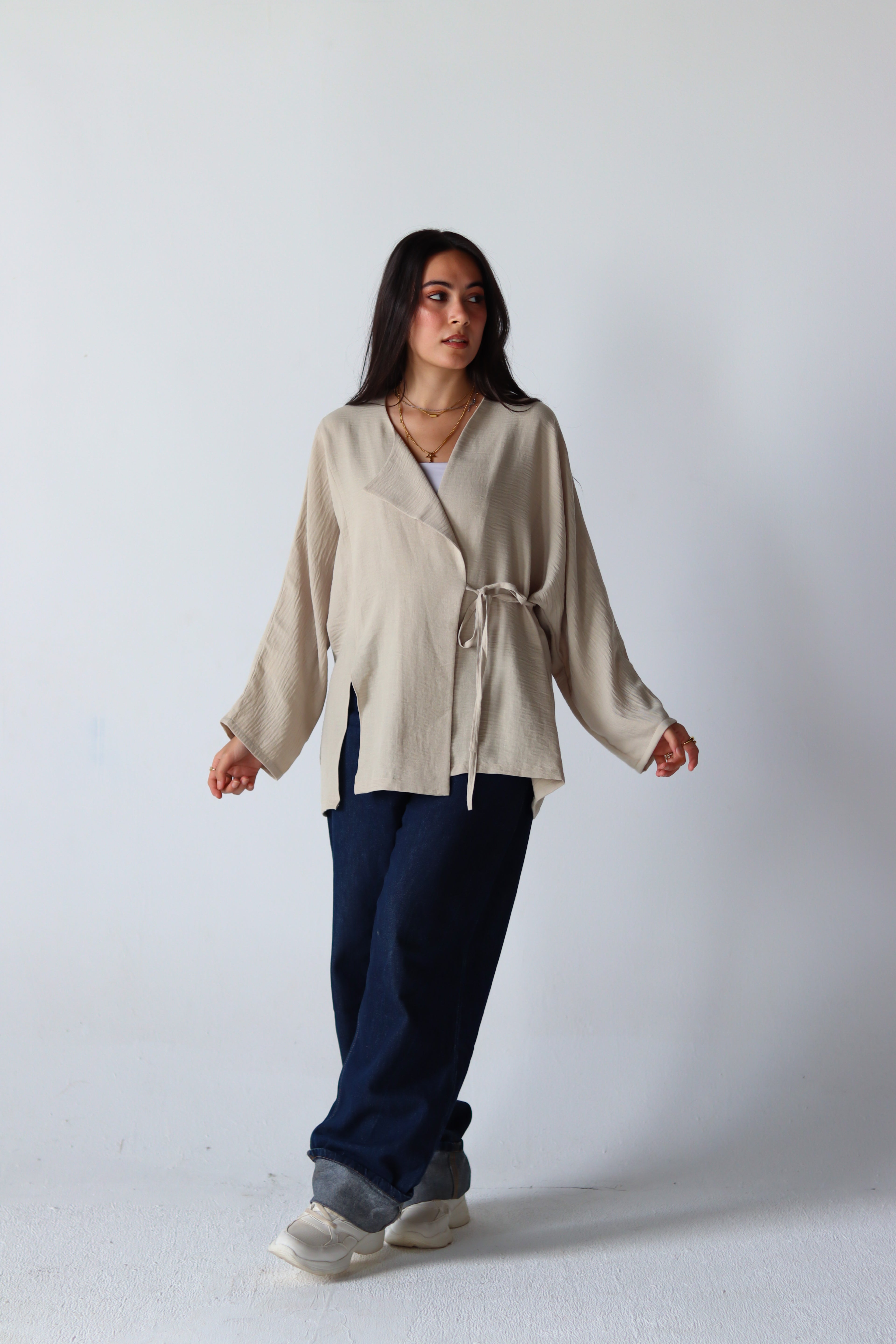 The Basic Knot Linen Top in Beige