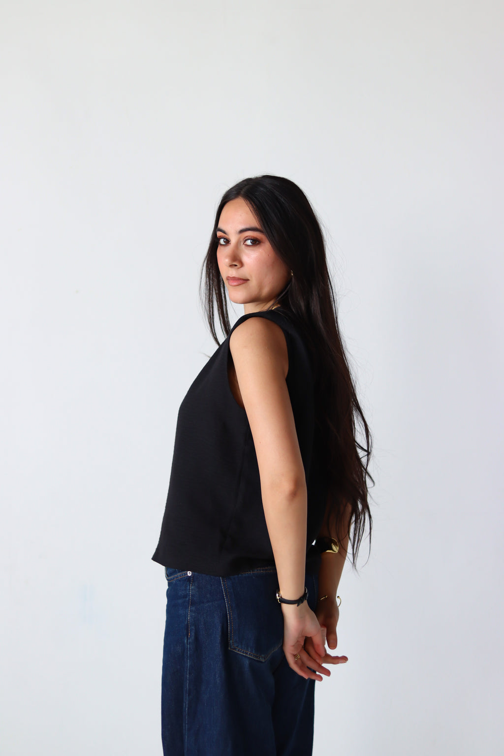 Linen Boxy Balloon Top in Black