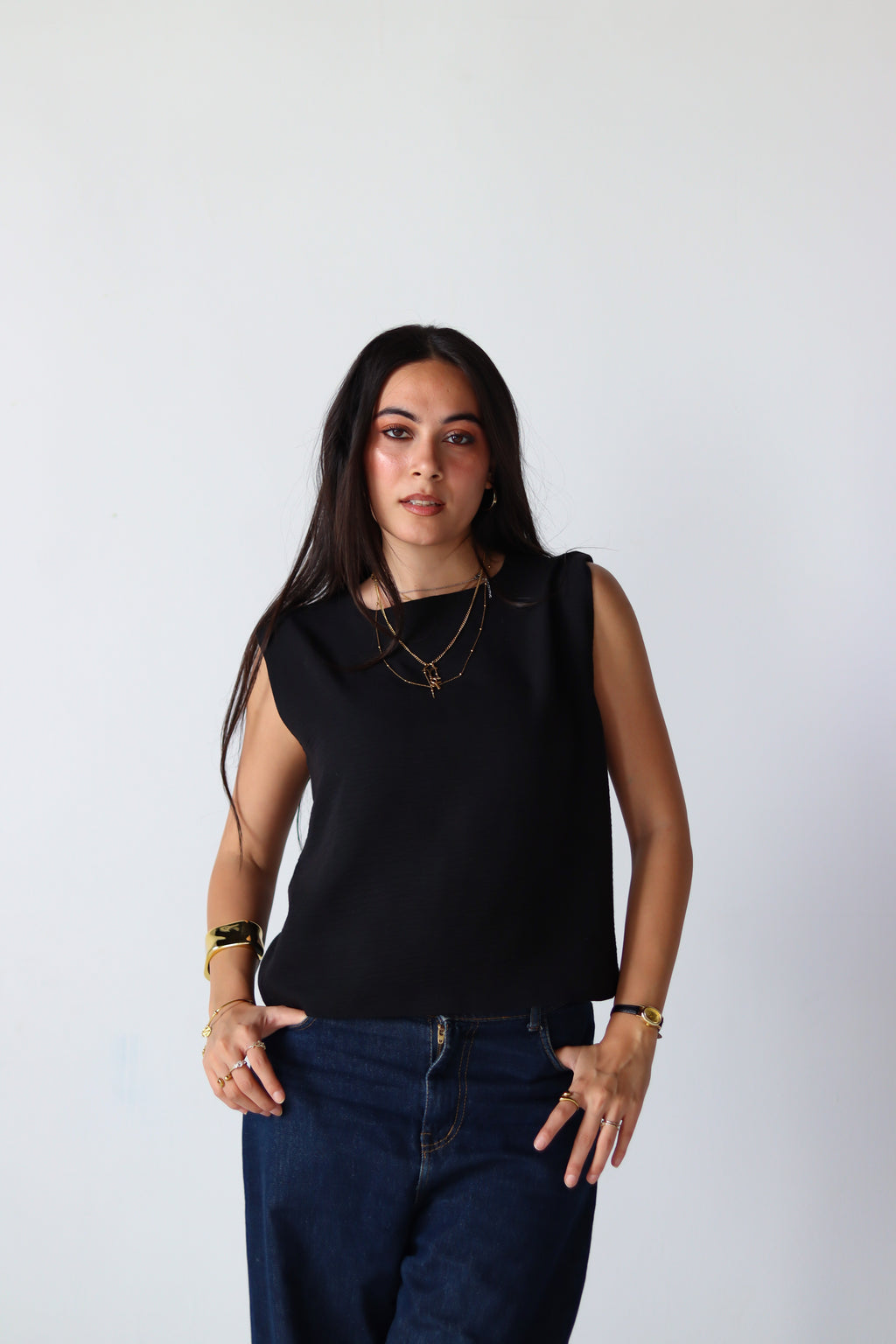 Linen Boxy Balloon Top in Black