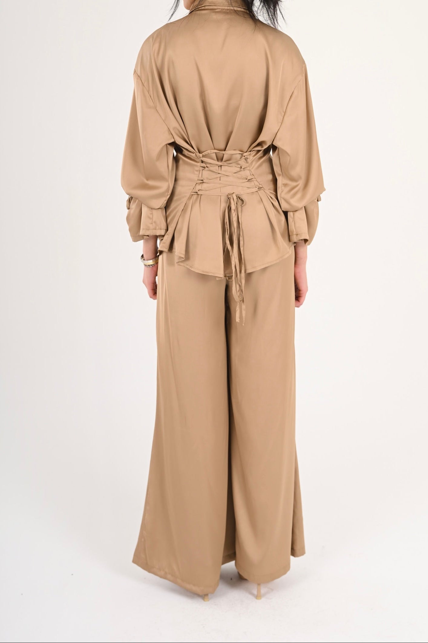 Desert Glowy Satin Set